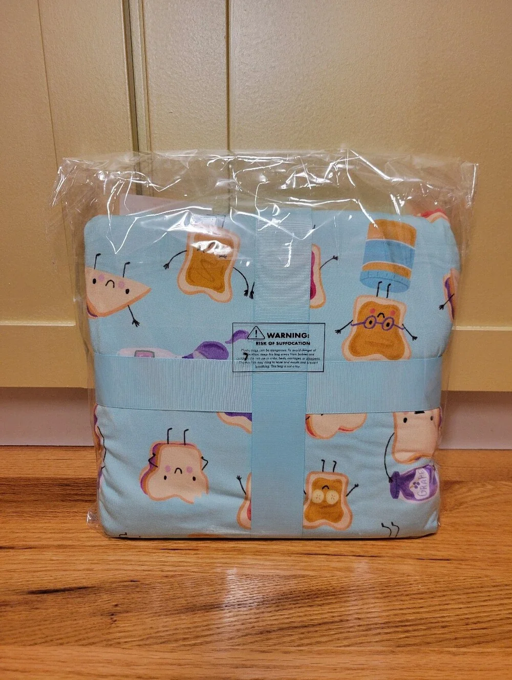NIB HTF Little Sleepies Lunch Buddies Large Cloud Blanket - Limited Edition PB&J